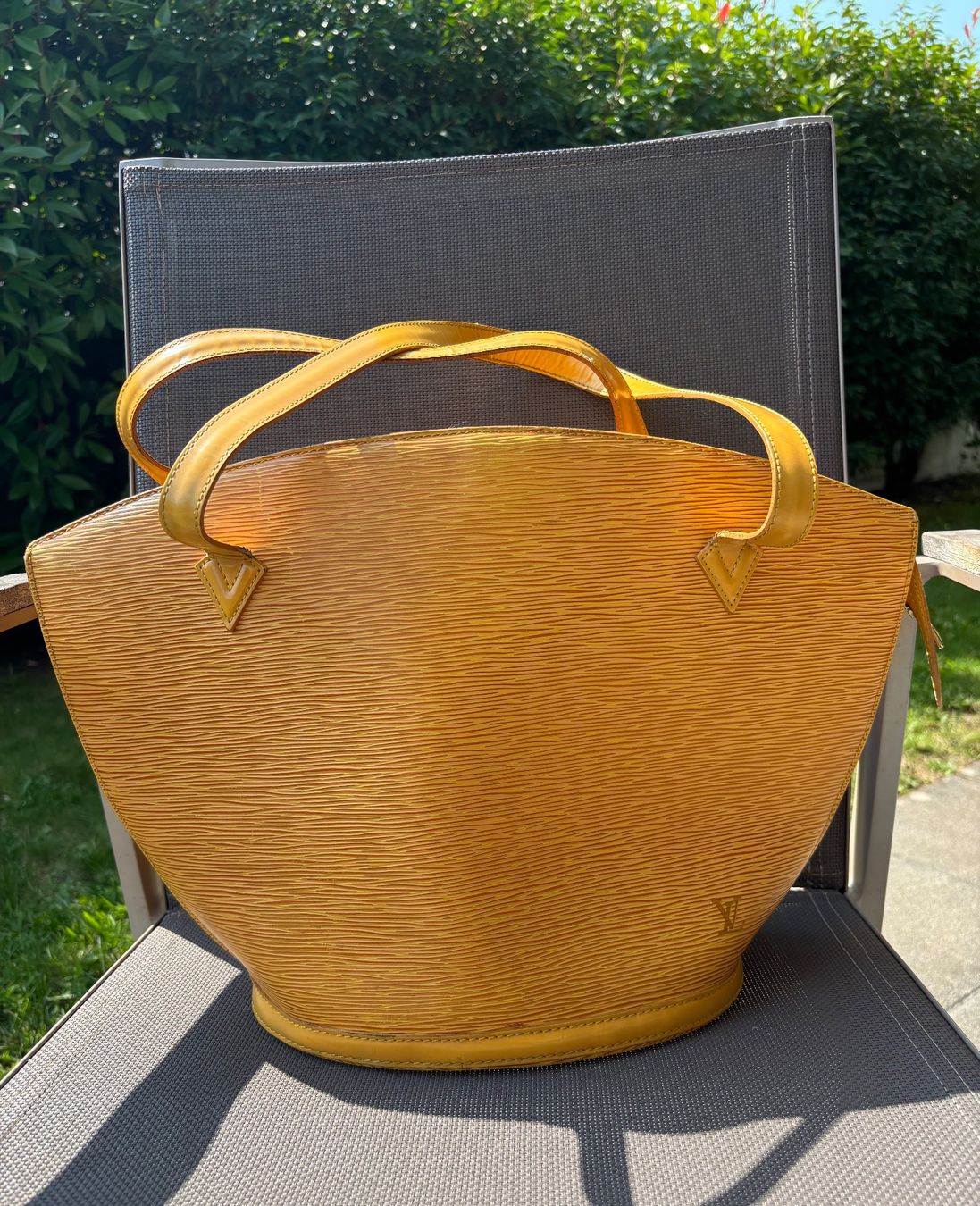 Louis Vuitton Borse da donna: Louis Vuitton Handtasche Gelb Epi Leder – Usato da Küsnacht ZH venduto da MaBaCa