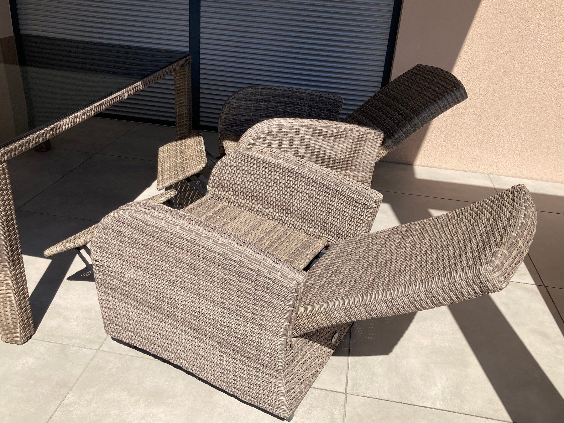 Set di tavolo e panche: Premium Gartenmöbel Set Ploß Rabida Diningtisch + 4 Sessel – Usato da Büsingen venduto da aue_2mh6 3