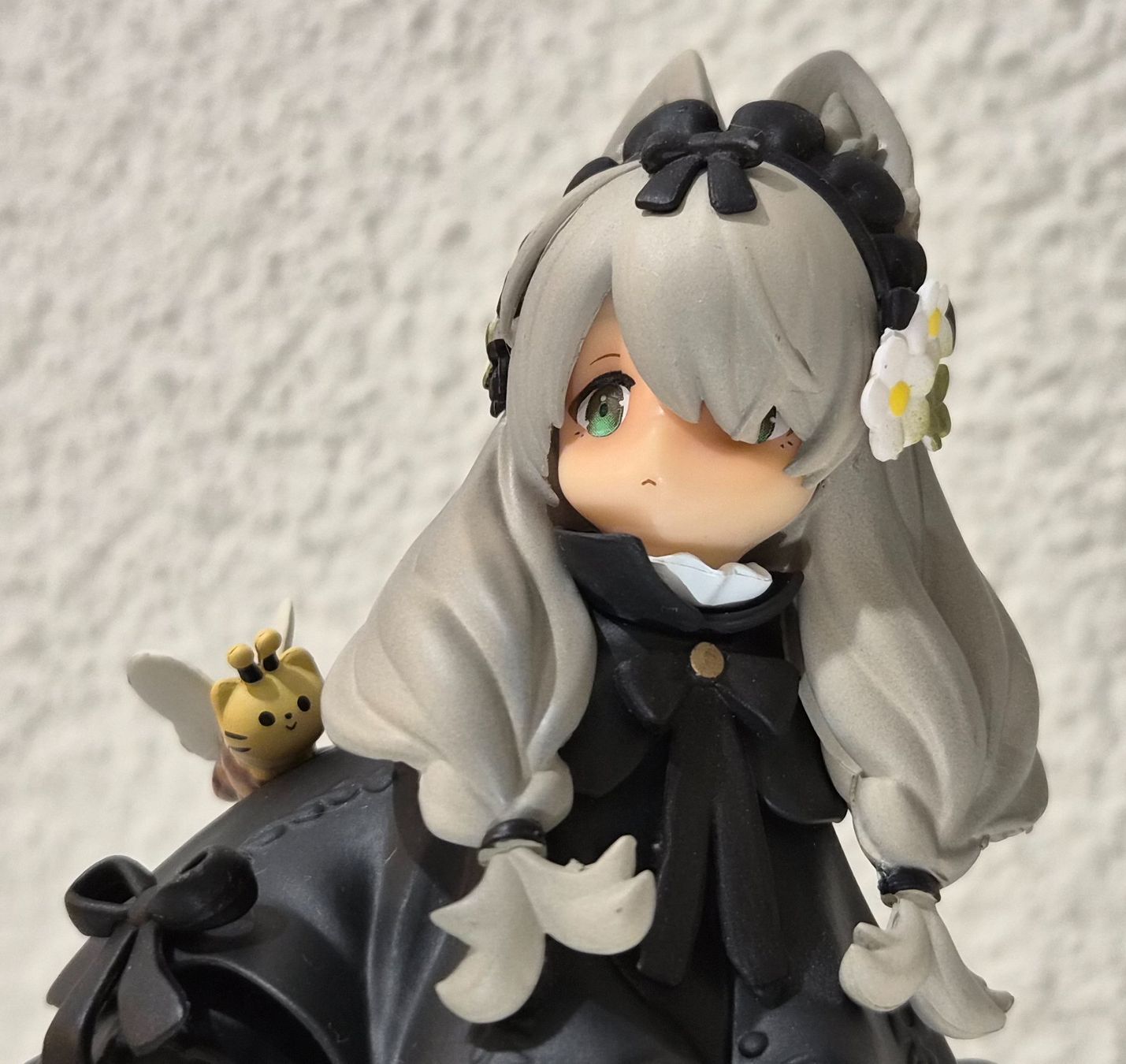 Statuette: Catgirl-Figur mit Teedose – Usato da Zürich venduto da New_username 5