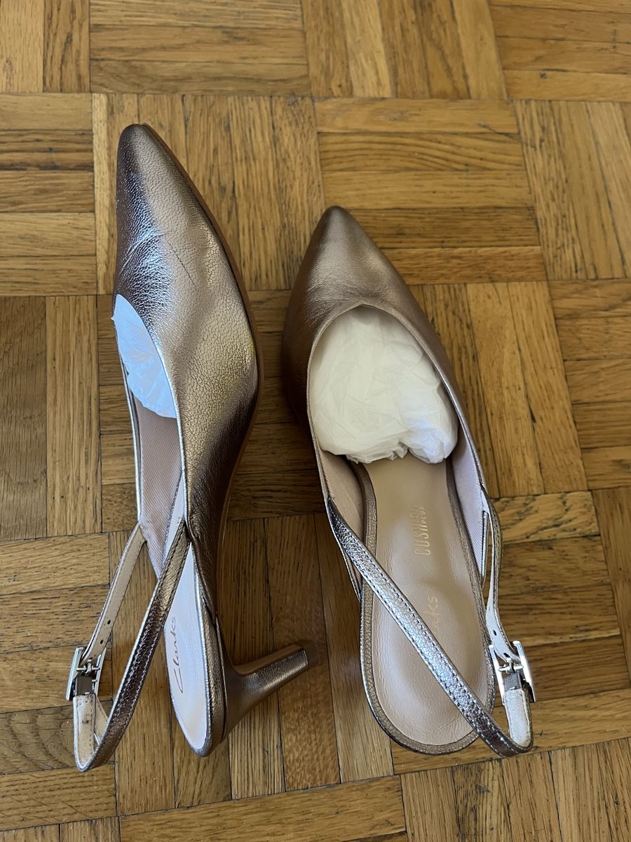 Clarks Damenschuhe: Clarks Slingback-Pumps, Gr. 38, – Gebraucht aus Fribourg von luy_bbb6 2