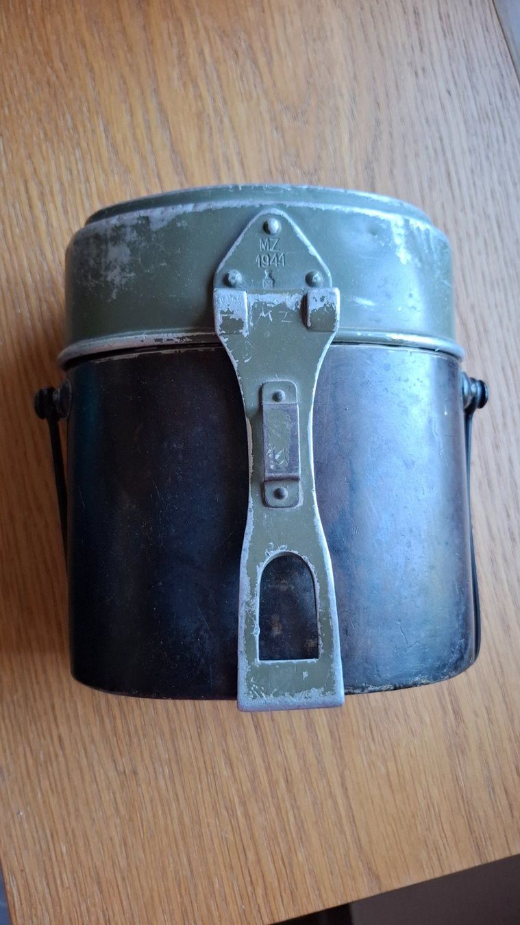 Töpfe: Gamelle Schweizer Armee 1941 – Gebraucht aus Brünisried von san_74_bu