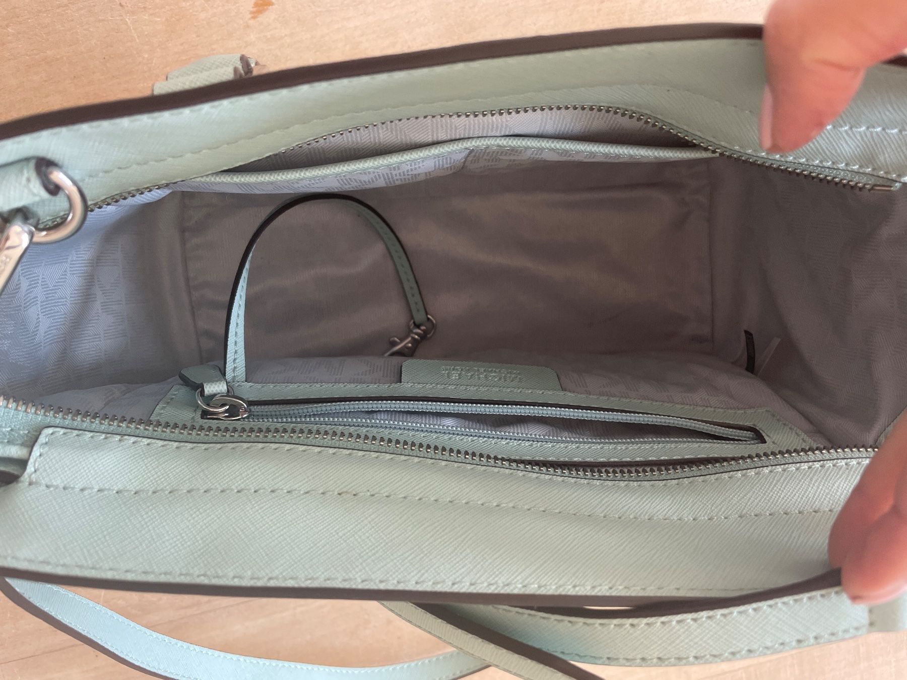 Michael Kors Borse da donna: Michael kors, wunderschöne hellblaue/mint tasche,top zustand – Nuovo (secondo la descrizione) da Aesch BL venduto da shuja01 1