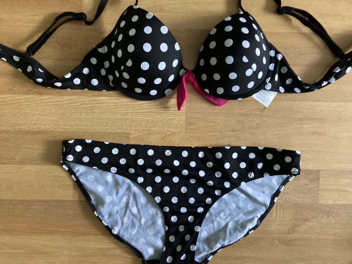 Badekleider & Bikinis: Damen Bikini 85B – Gebraucht aus Emmenbrücke von JJ_89 1
