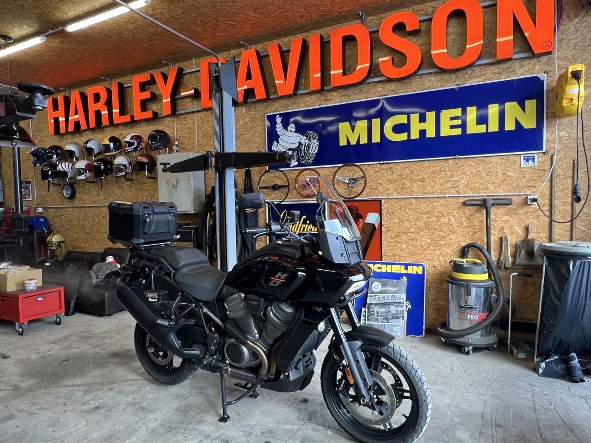 Touring: Harley Pan America – Usato da Immensee venduto da Mdin