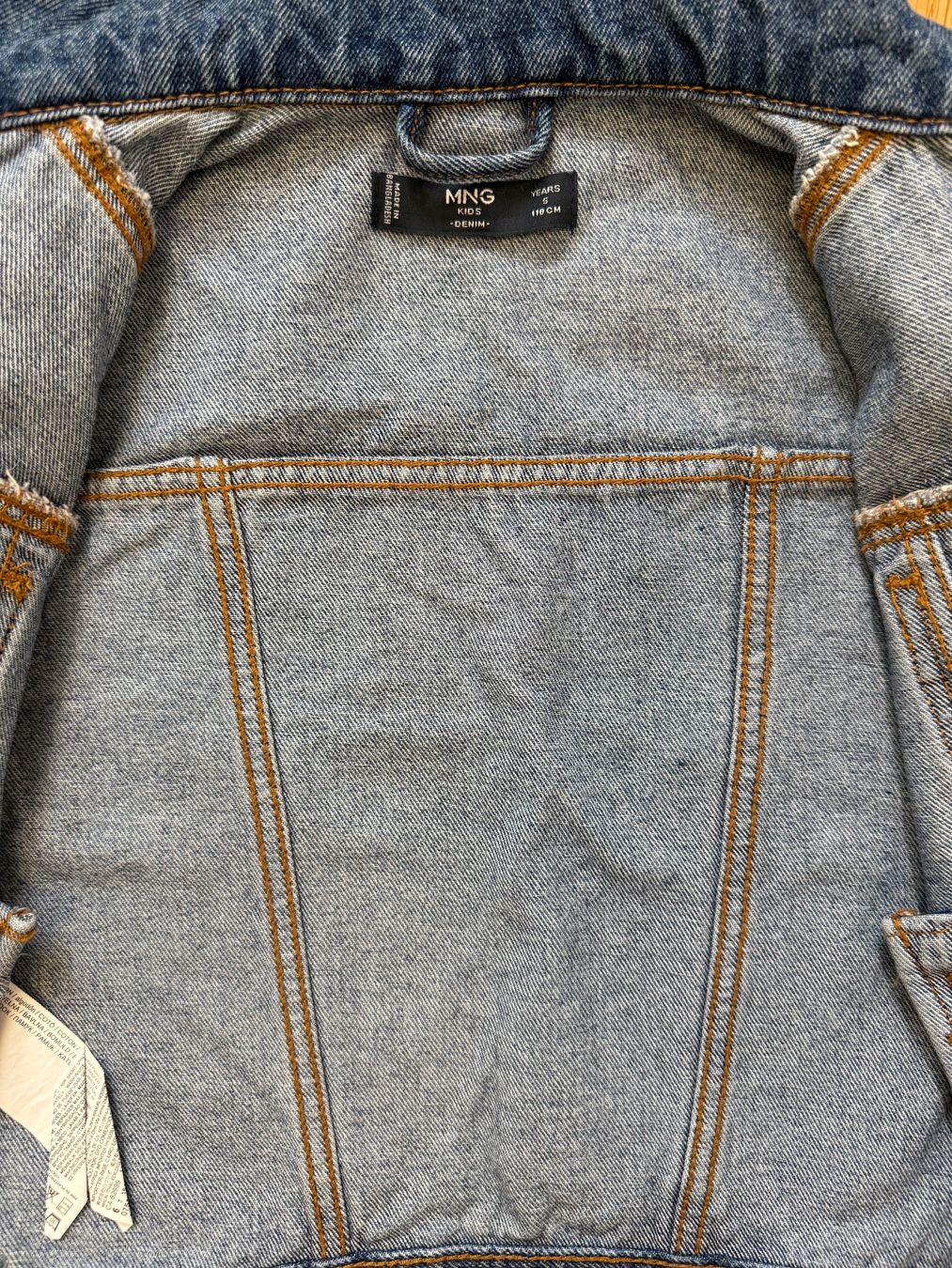 Mango Giacche & Cappotti: Jeansjacke Mango Gr. 110 (5 J) – Usato da Uetikon am See venduto da Fraufox1 4