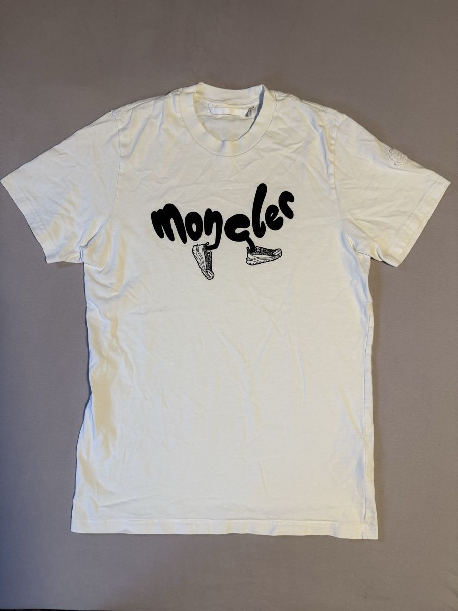 Moncler T-shirt: Moncler T-Shirt | Grösse M, weiss – Nuovo (secondo la descrizione) da Küsnacht ZH venduto da Wozdav