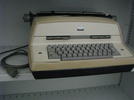 IBM Schreibmaschine Elektrisch