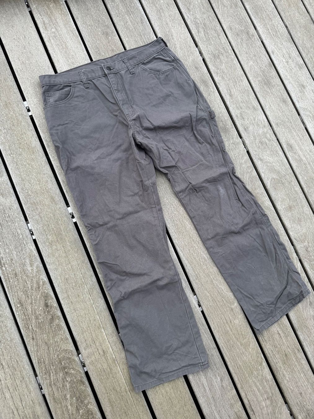 Dickies Pantaloni: Dickies pants – Usato da La Chaux-de-Fonds venduto da slishwardrobe 3