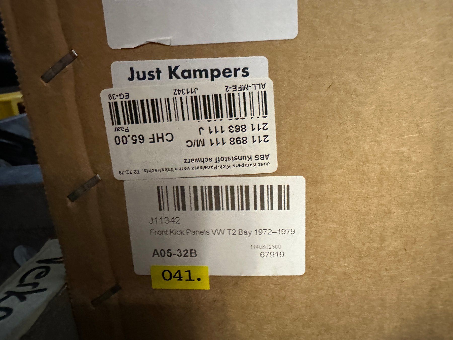 Volkswagen Tutti pezzi di ricambio auto: VW T4 Kick-Panelsatz – Nuovo (secondo la descrizione) da Alpnachstad venduto da Rucksack10 3