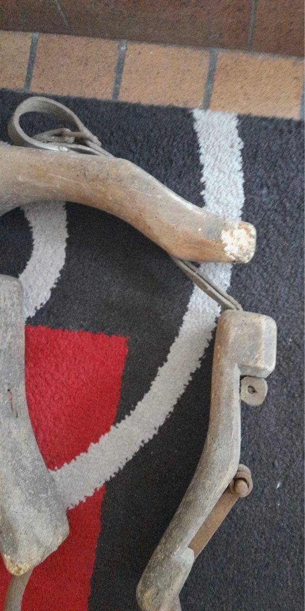 Briglie & Cavezze: Antikes Doppel-Holz-Kummet – Usato da Staad SG venduto da mik_9q78 3