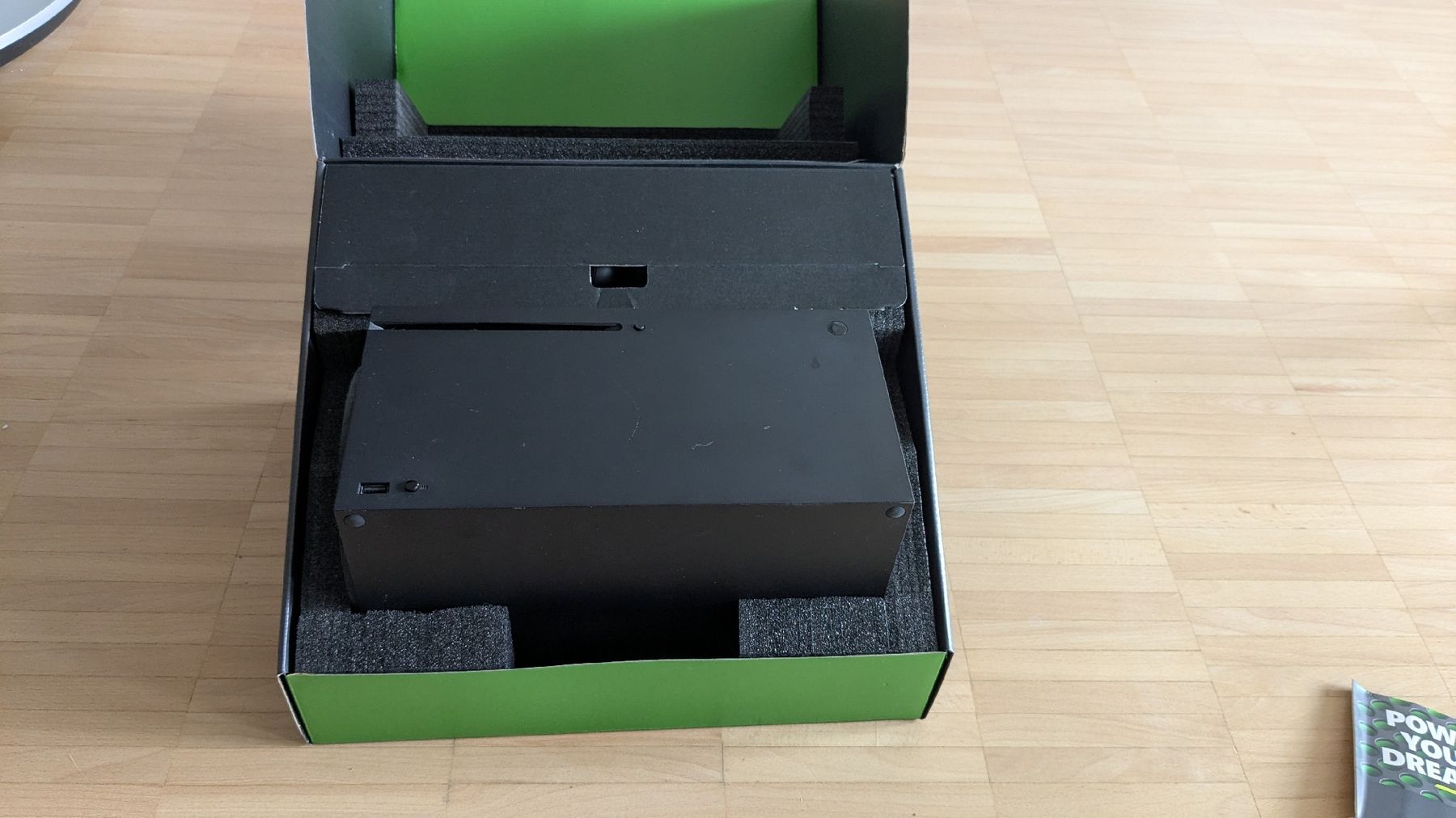 Microsoft Konsolen: Xbox Series X – Gebraucht aus Walzenhausen von KingRaven90 4