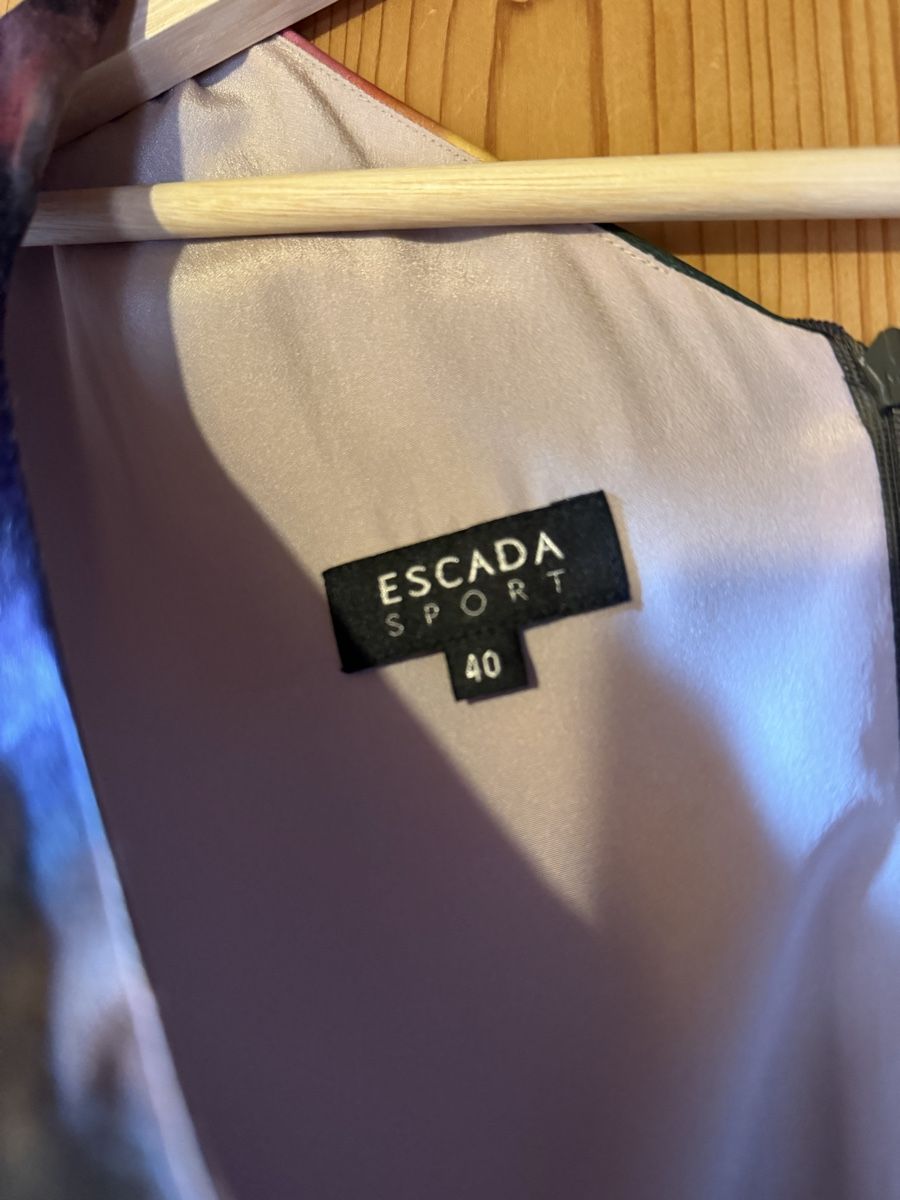 Escada Vestiti: Kleid von Escada – Usato da Donat venduto da troja007 1