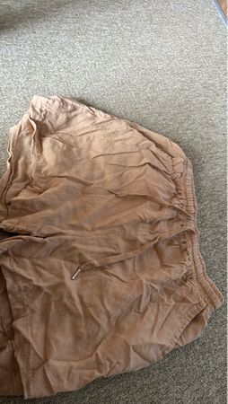 Shorts beige mit Kordelzug 
