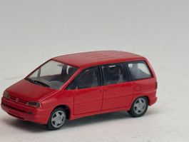 GB5- Herpa Peugeot 806 rot