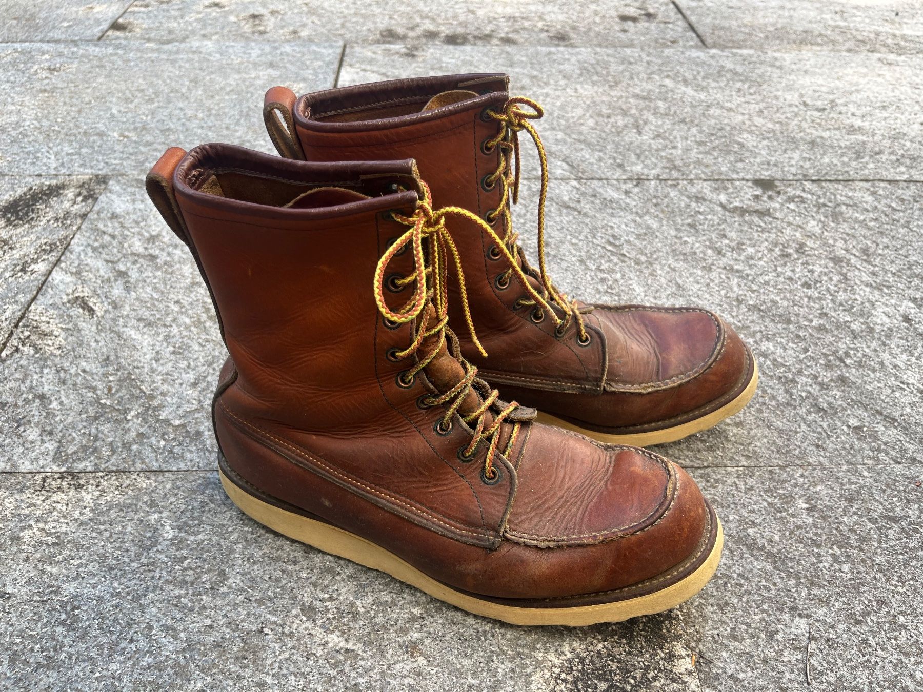 Red Wing Herrenschuhe: Red Wing Moc Toe Size 12 – Gebraucht aus Bottmingen von Puffsack