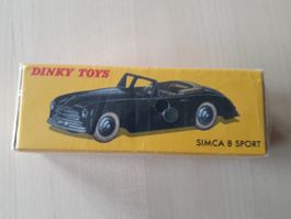 Dinky Toys : réplique de voiture "Simca 8 Sport"