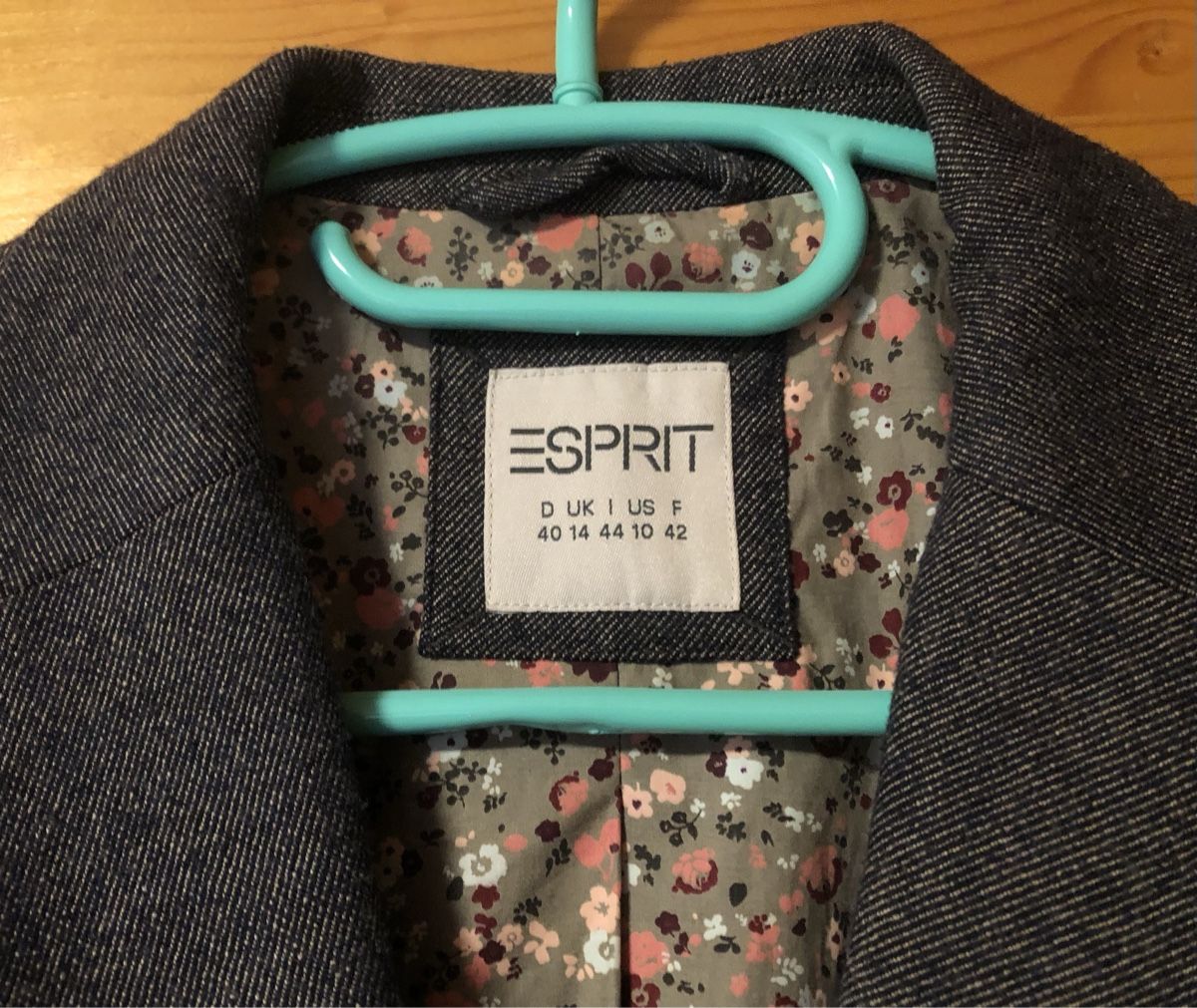 Esprit Giacche: Blazer, jeansblau, ESPRIT, Gr.40 – Nuovo (secondo la descrizione) da Mühlebach (Goms) venduto da chr_q6d8 4