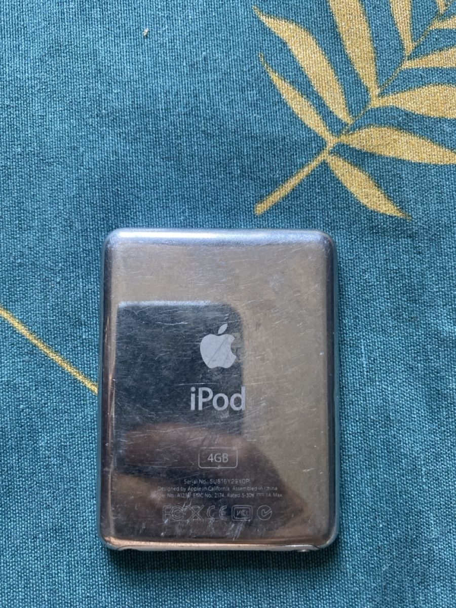 Apple Tragbarer Mediaplayer: iPod nano argenté 3ème génération  – Gebraucht aus Genève von Vimfam 1