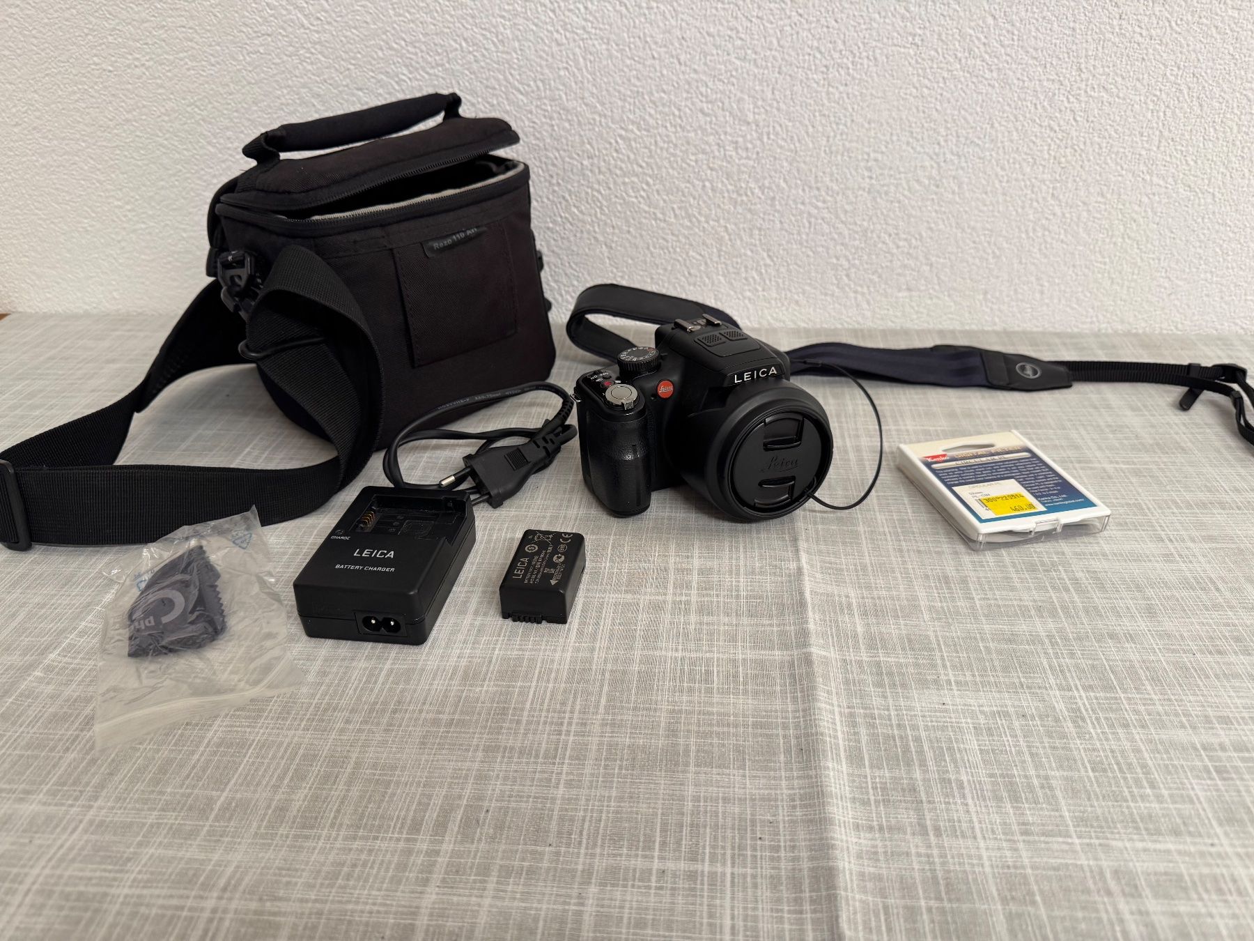 Leica Fotocamera: Leica V-Lux 3, Digitalkamera – Usato da Frauenfeld venduto da dilili