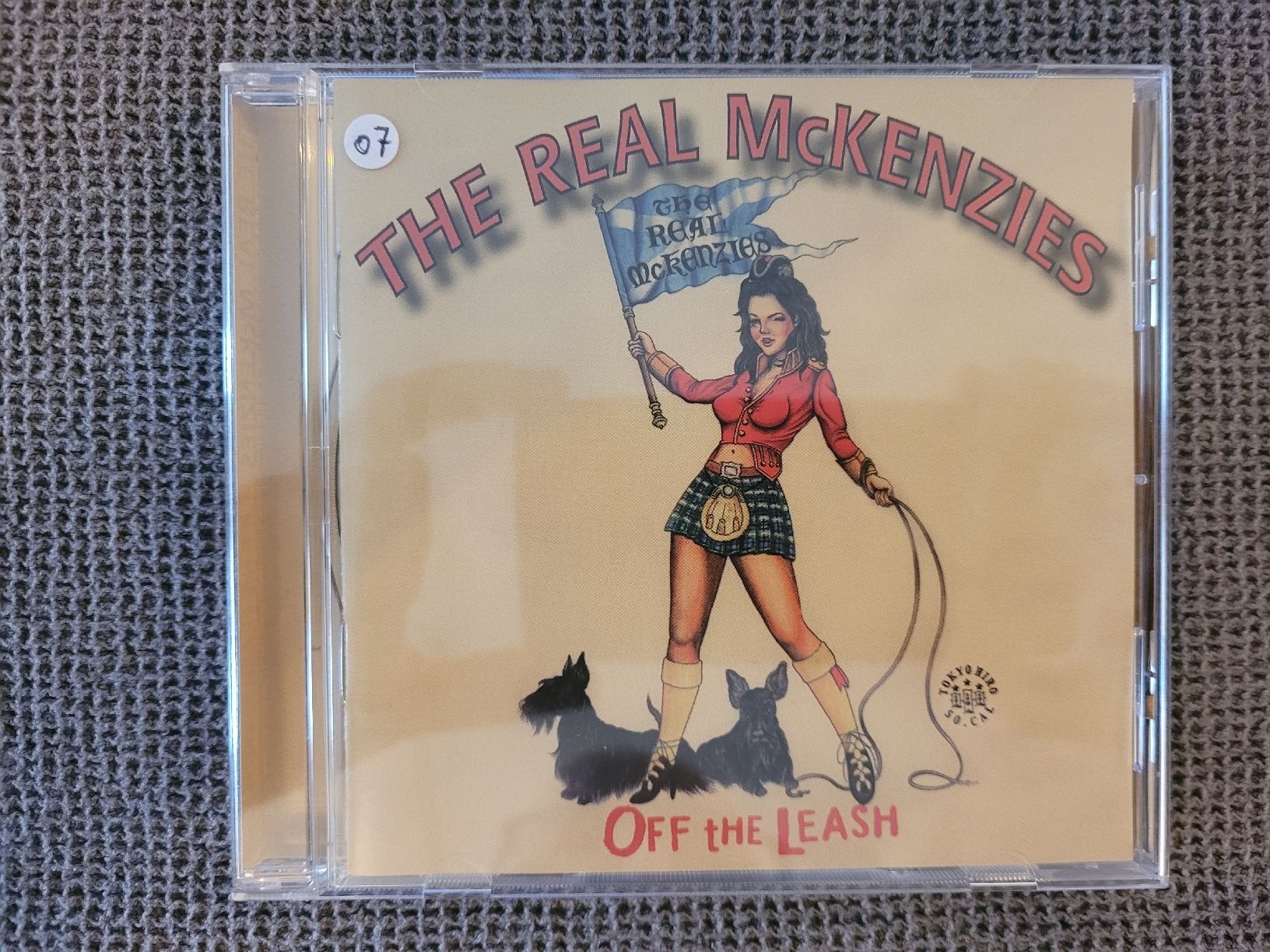 CD: Audio-CD; The Real McKenzies: Off The Leash – Usato da Aarberg venduto da galli-thomas