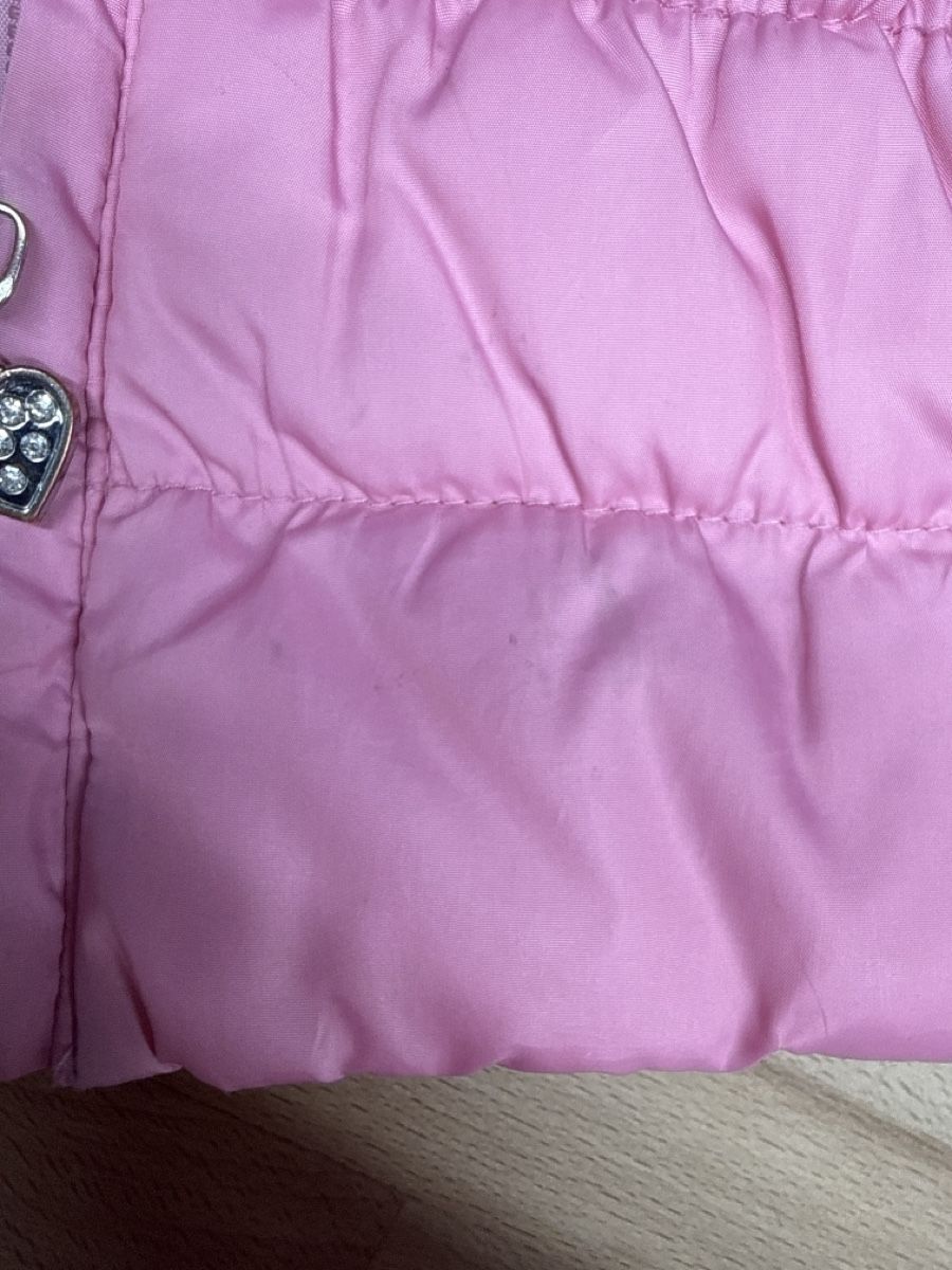 Altro abbigliamento per bambina: Gesteppte weste mit Kapuze Gr. 92 – Usato da Auenstein venduto da moin. 3