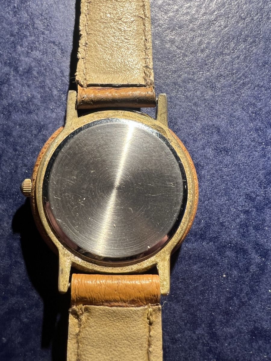 Orologi: Holz Uhr  – Usato da Laufen venduto da groove60 1