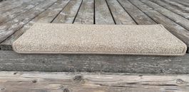 26 neue, hochwertige Teppich-Treppenstufen