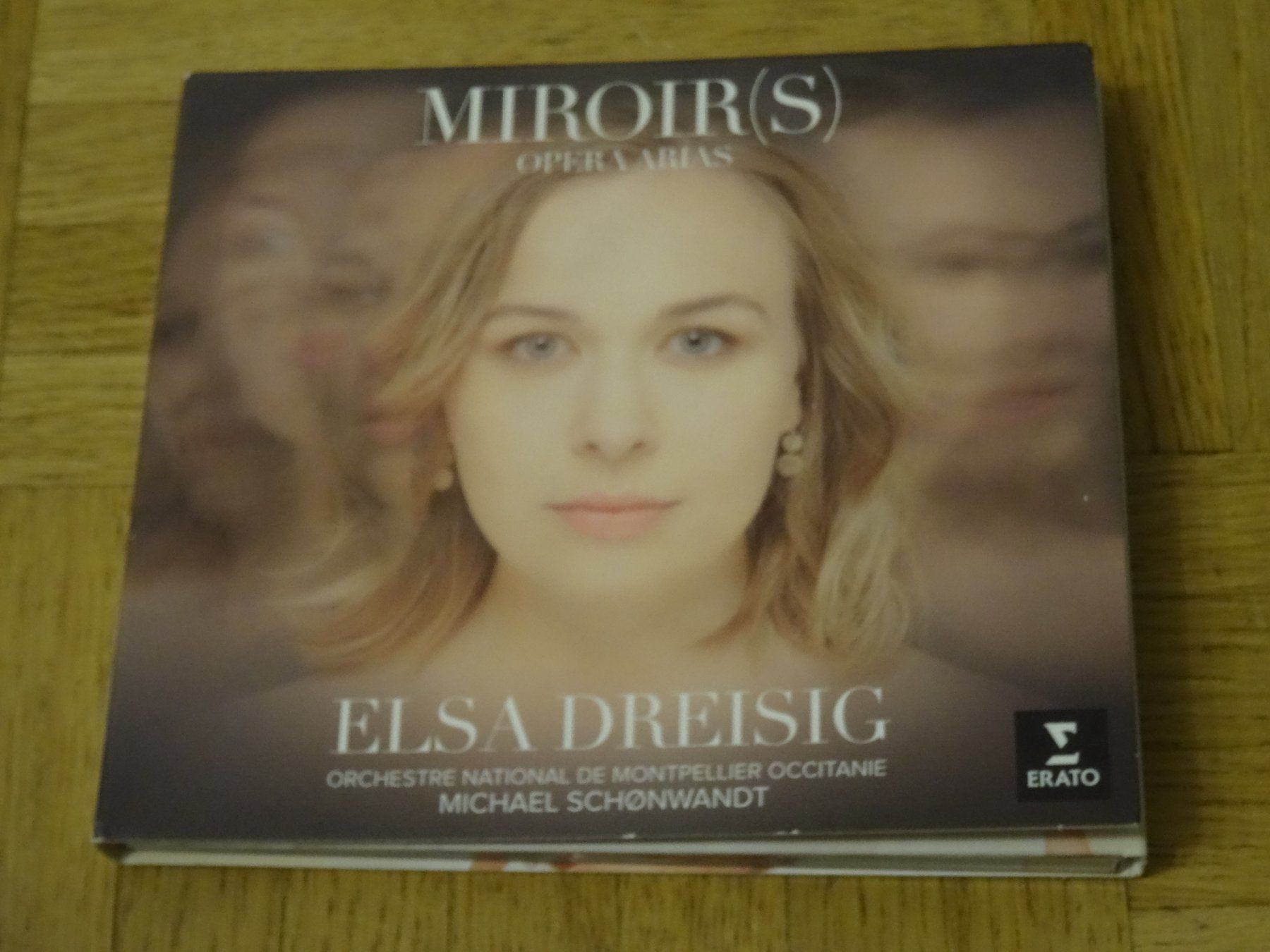 CD: Miroir(s) - Opera Arias - Elsa Dreisig CD – Usato da Olten venduto da Disc-Ausverkauf