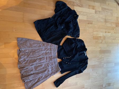 Paket Bluse Jäckli Jupe kurz