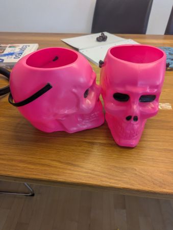 2 Totenkopf Eimer rosa für Halloween