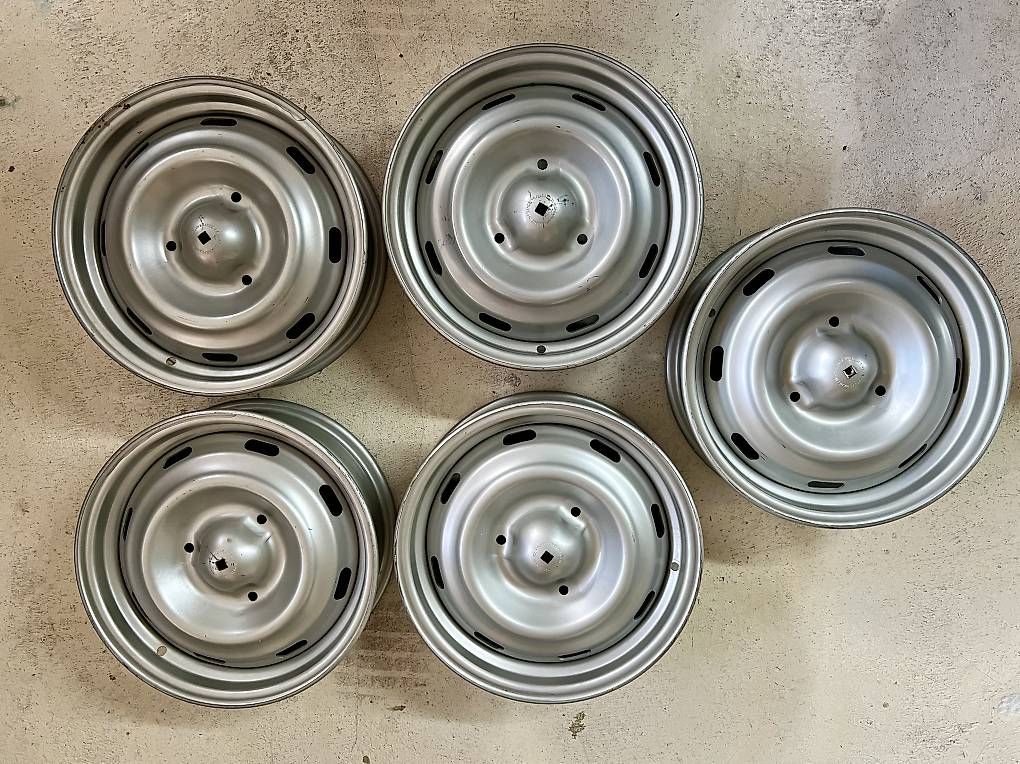 Peugeot Felgen: Peugeot 304 5 St. Stahlfelgen – Gebraucht aus Gontenschwil von lot_qxr9