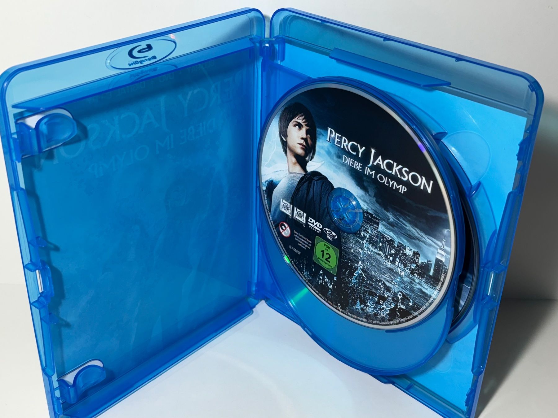 Tutti i DVDs: Percy Jackson - Diebe im Olymp Blu Ray – Usato da Wilderswil venduto da Sstriker 1