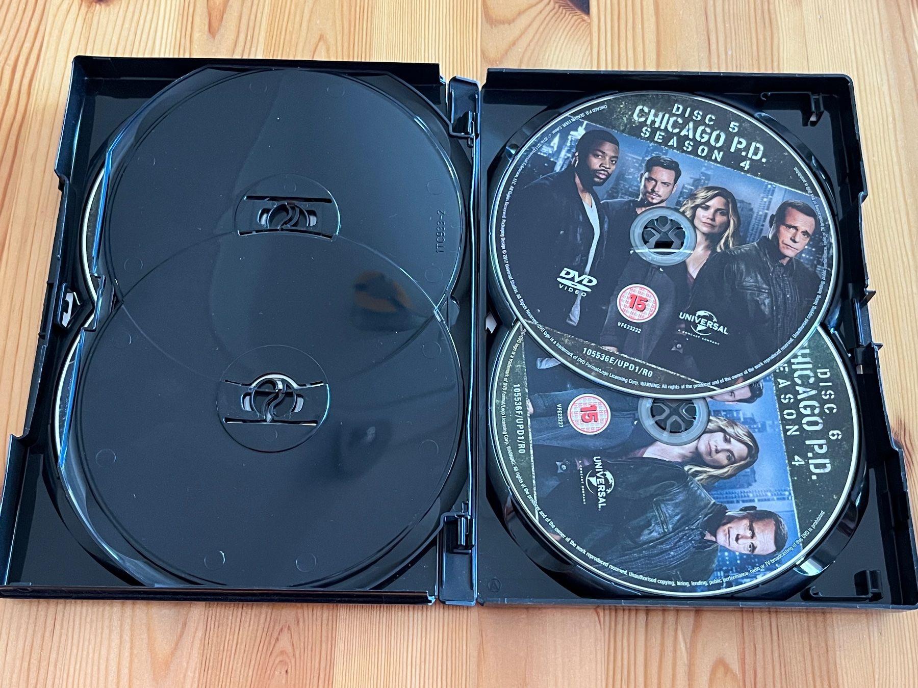 Tutti i DVDs: Chicago P.D. Season Four – Usato da Zürich venduto da Gurkis 4