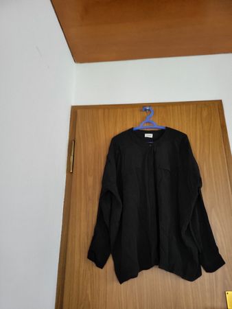 Chemisier noir Belair, taille U - Look impeccable!