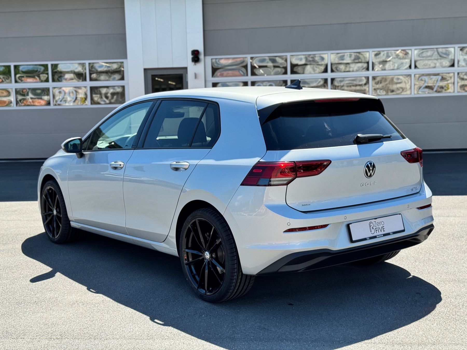 VW Automobili: VW Golf 8 1.5 eTSI – Nuovo (secondo la descrizione) da Schaffhausen venduto da Z5S 5