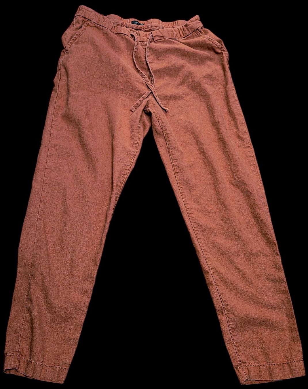 Pantaloni: Chicoree Leinenhose, Grösse S, terracotta – Usato da Subingen venduto da DENDLE20