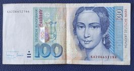 100 Deutsche Mark Banknote mit Bildnis, selten zu finden.