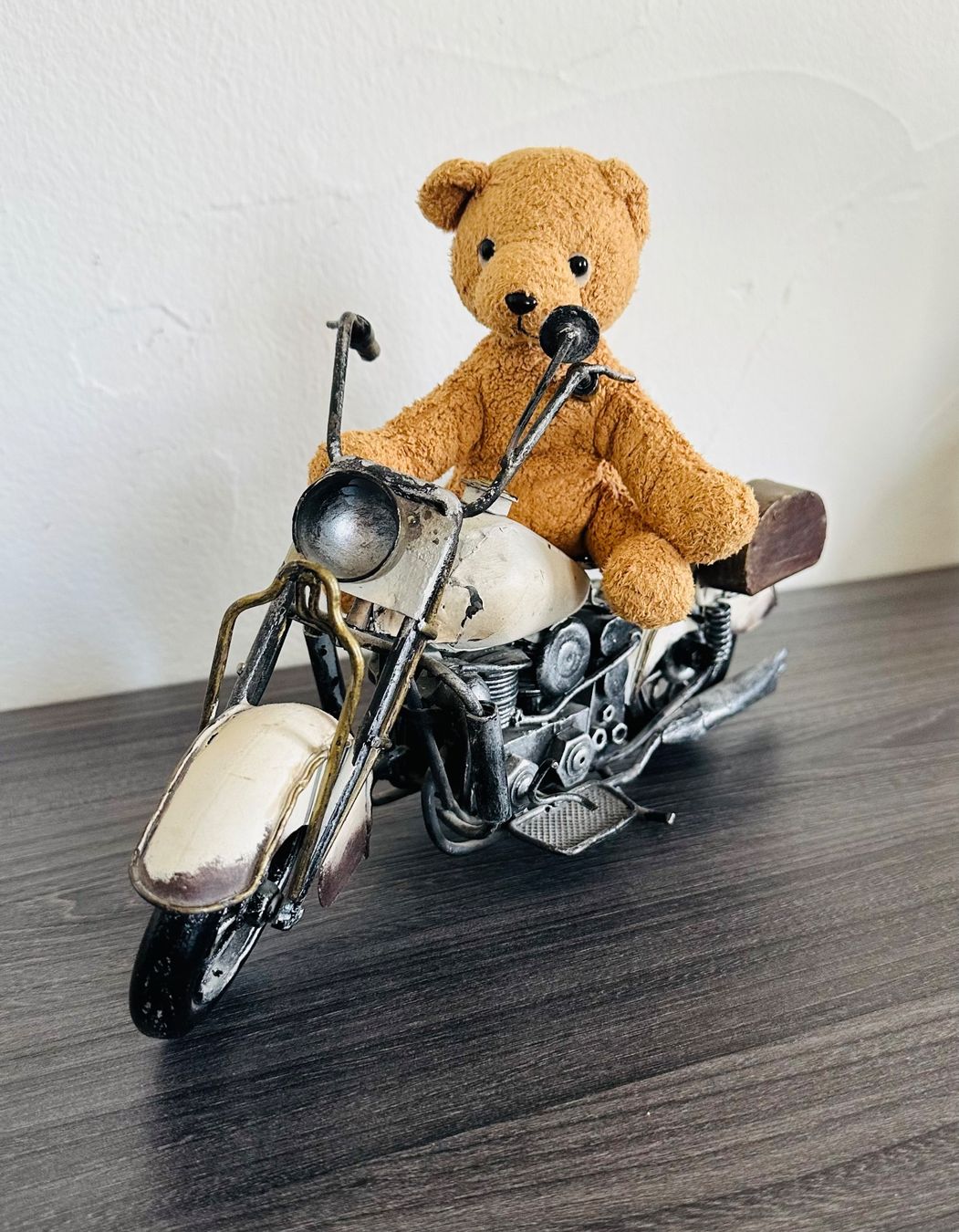 Kit di modellismo & Modellini statici: Modell Harley Davidson Motorrad, Eisen & Blech, 1,2 kilo – Usato da Zürich venduto da brazerola 1
