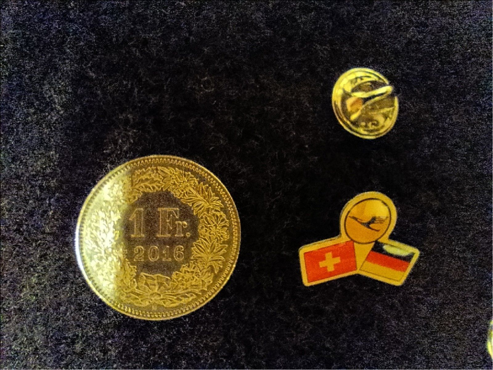 Plaquettes & Badges: Pin "Lufthansa" – D'occasion à Aubonne par jpiteira