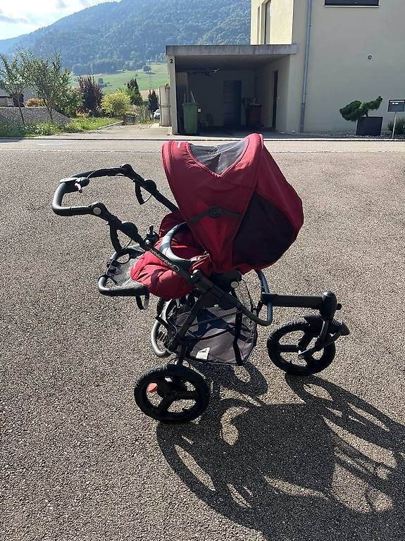 Poussette: Poussette trio de bébé comfort – D'occasion à Rebeuvelier par sk04 2