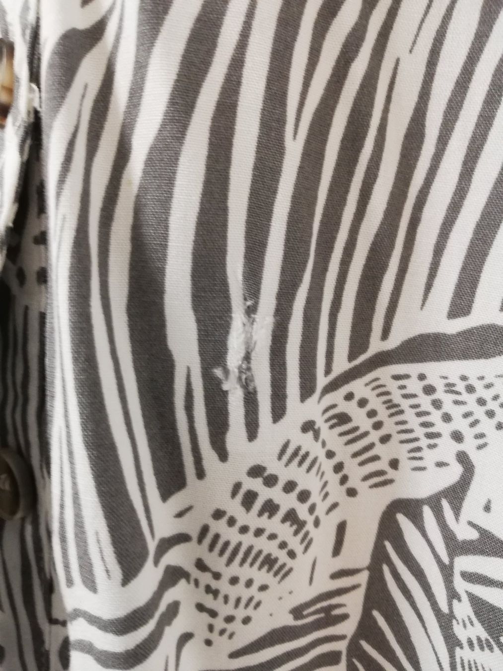 Camicette: Schöne Bluse mit Muster – Usato da Untersiggenthal venduto da Marlen59 3