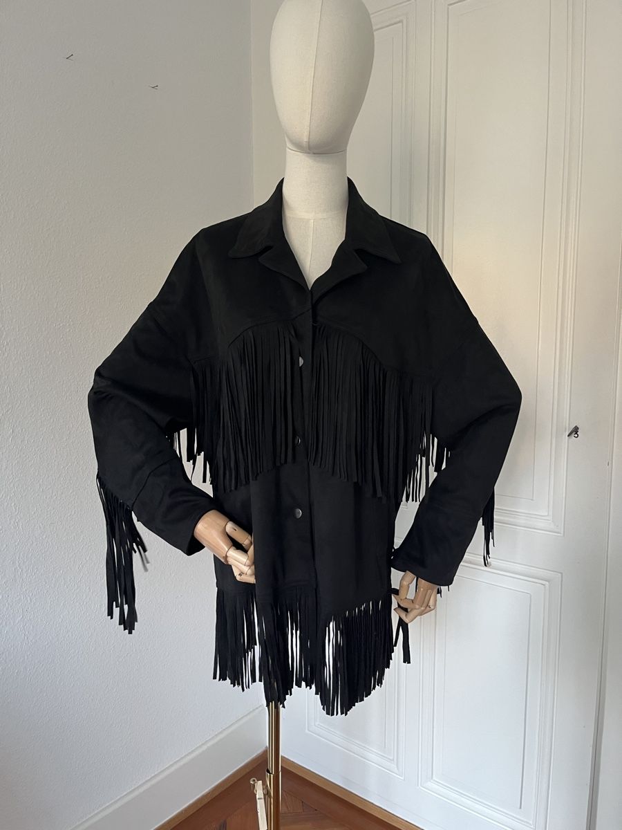 Zara Giacche: Zara Black Fringed Jacket, Size S, Never Worn - Chic! – Nuovo (secondo la descrizione) da Mies venduto da nic_yk5d 1