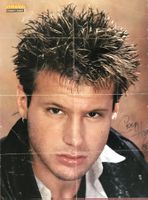 Corey Hart Autogramm signiert Magazinbild 20x29cm