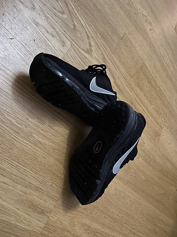 Nike Scarpe per ragazzi: Schöne Air Max Running Gr. 36 – Usato da Zürich venduto da MariaSusanne 1