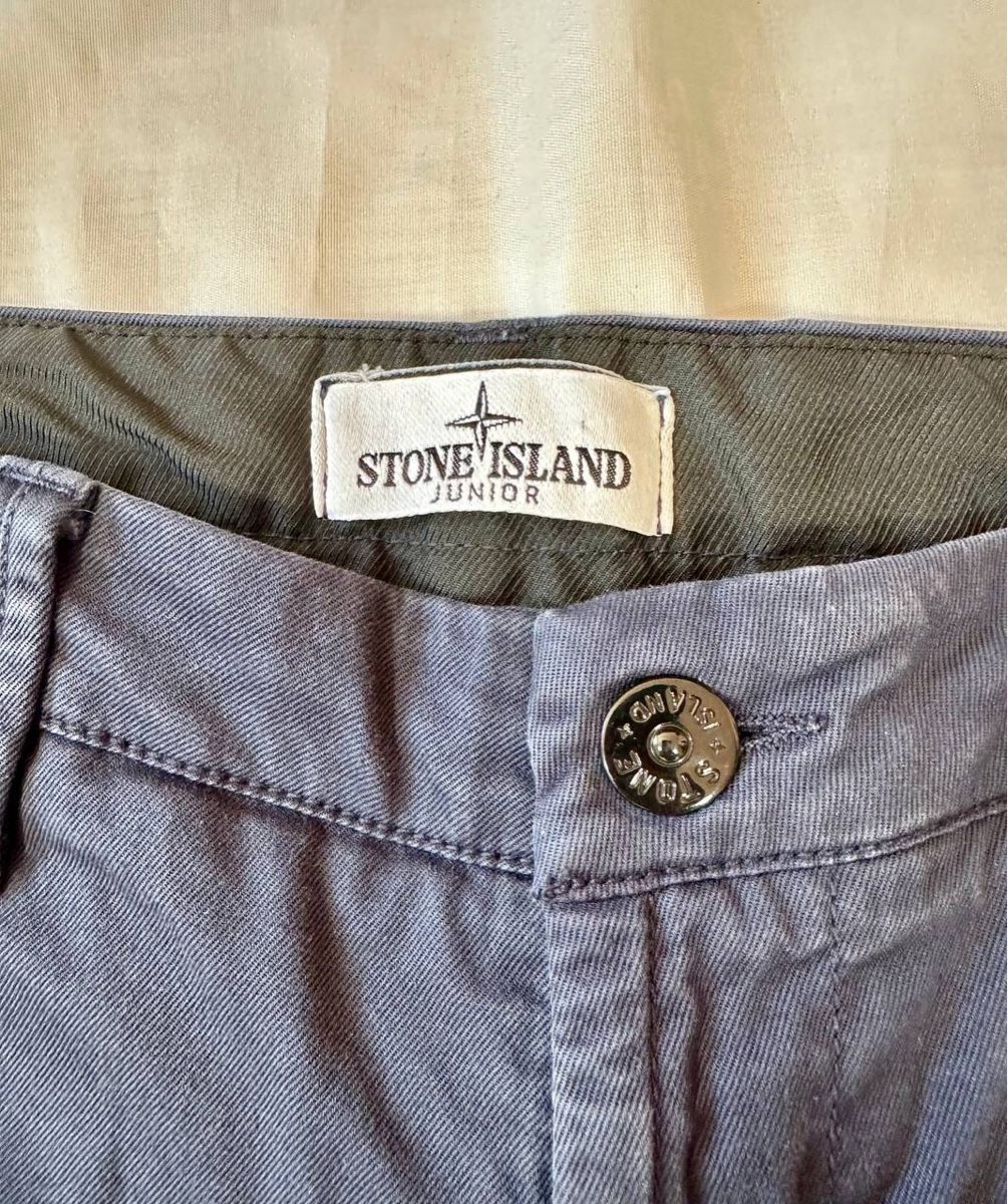 Stone Island Pantalons: Stone Island Hose  – D'occasion à Pfäffikon ZH par Nataliia. 1