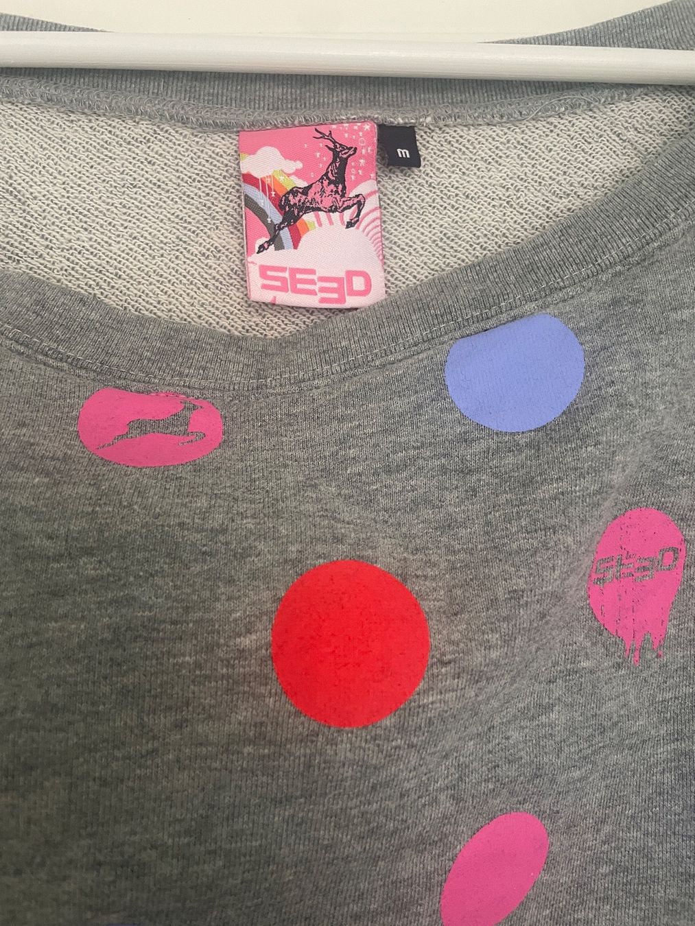 Pullover & Sweatshirts: Verspielter Sweater, schulterfrei, von Seed – Gebraucht aus Chur von adien 2