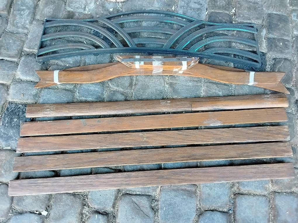 Panchine: Sitzbank, Gartensitzbank Gusseisen – Usato da Herisau venduto da Davidson999 1