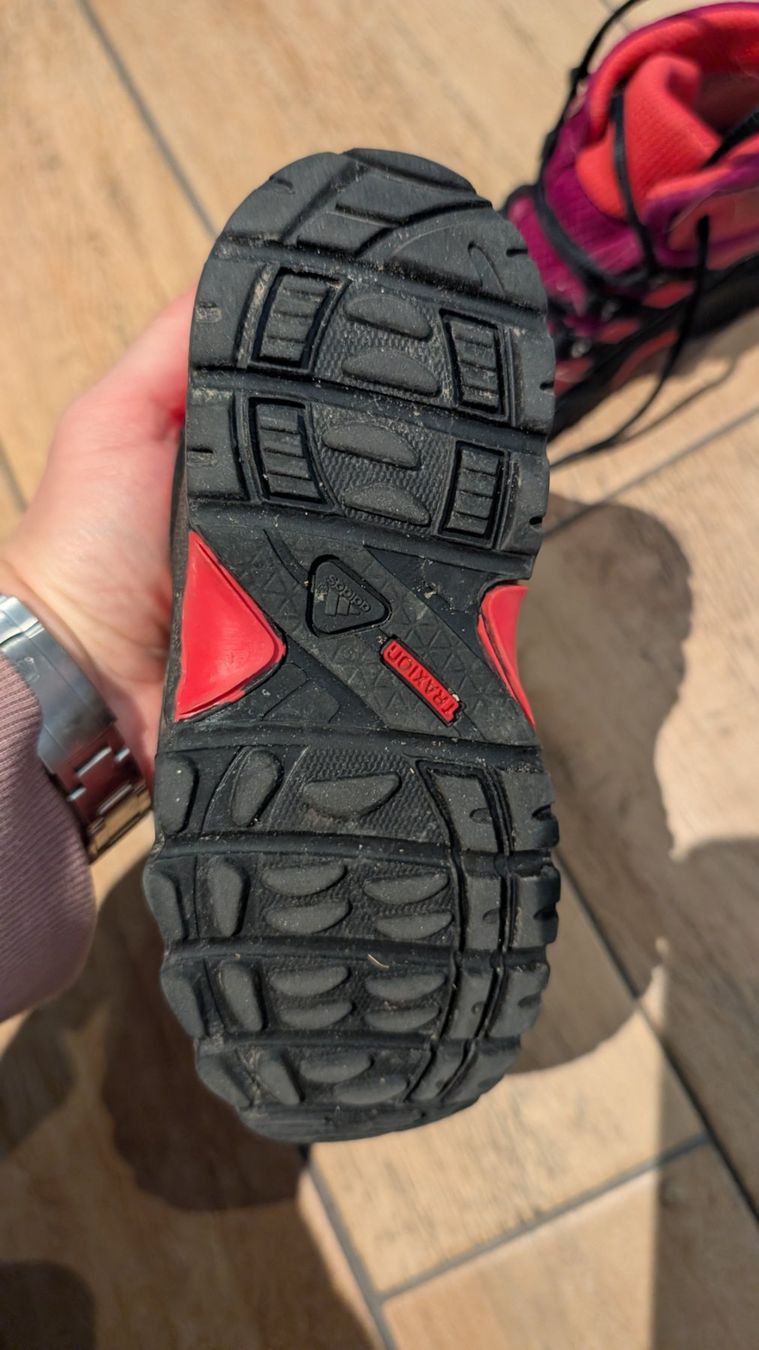 Adidas Scarpe per ragazzi: Adidas Terrex Gore-Tex Wanderschuhe Kinder, Grösse 27 – Usato da Zürich venduto da nurp 1