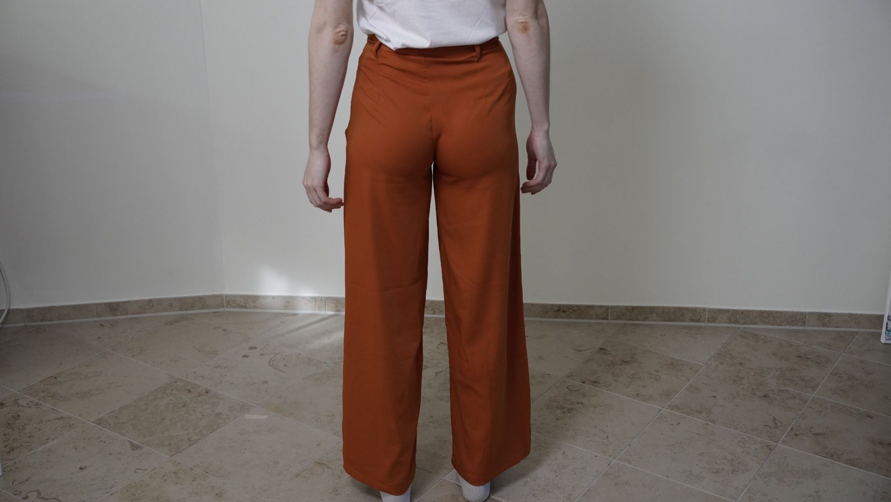 Jacquemus Hosen: Jacquemus Hose Wideleg Orange – Gebraucht aus Zürich von julia_zueri 4