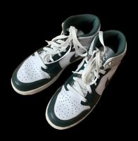 Nike Air Jordan Sneaker, grün-weiss, Gr. 38, Top Zustand